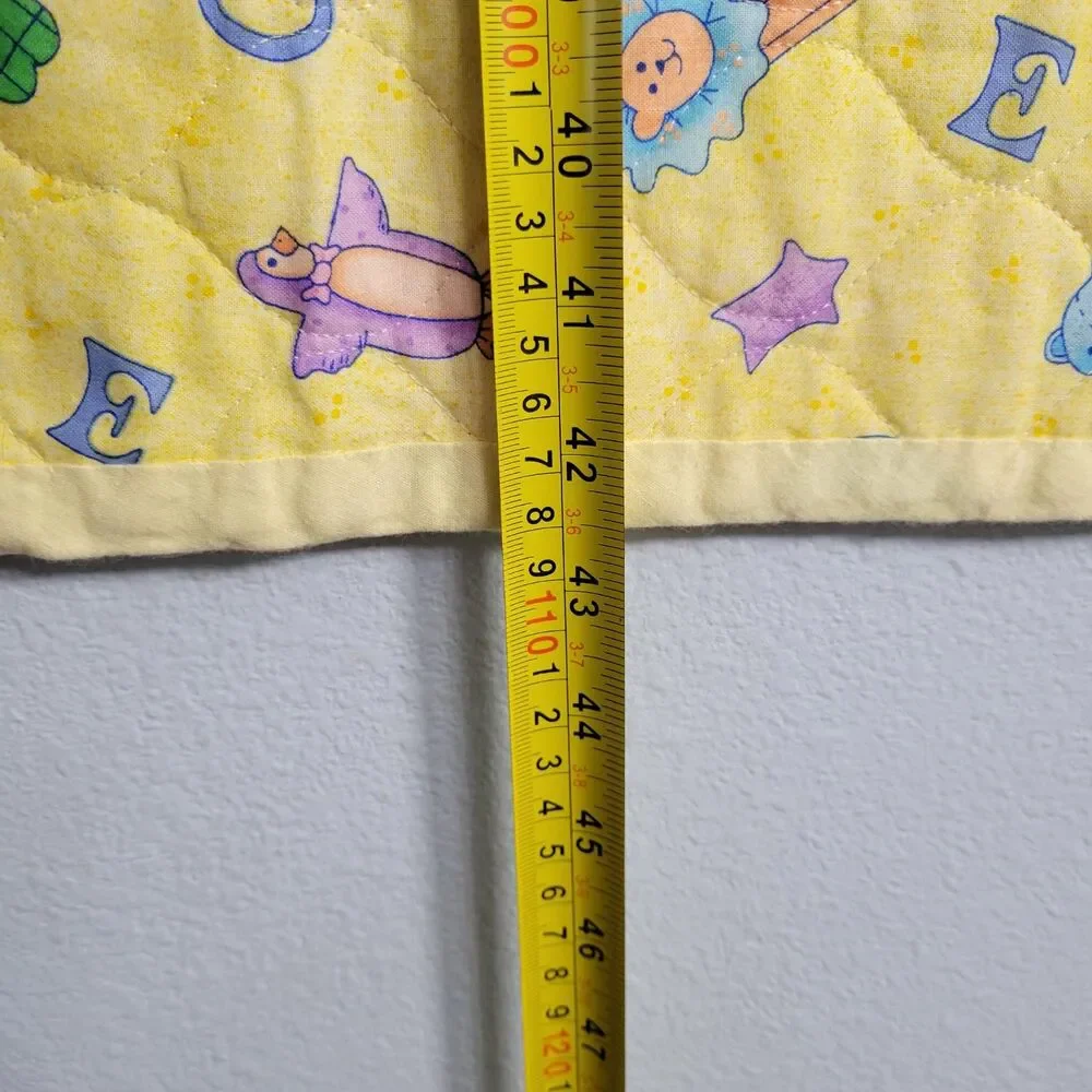 Vtg 90s Leslie Beck VIP Cranston Calico Animals ABC Baby Crib Quilt Wall Hanging